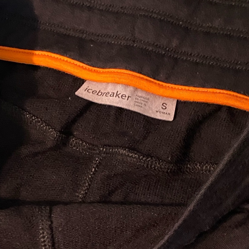 NWT icebreaker Women's Merino Crush 5'' Shorts - Picture 7 of 7